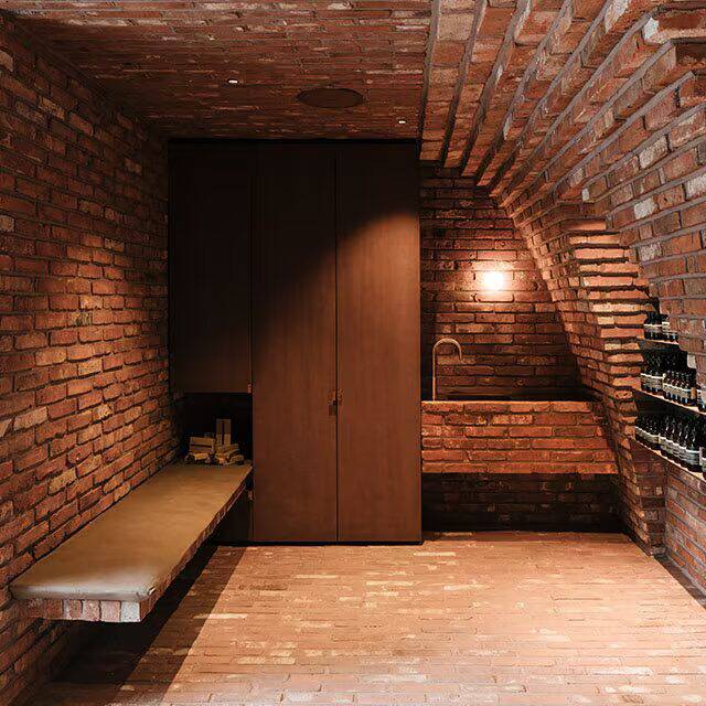 Second Image on Carousel