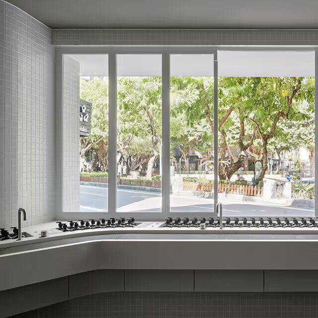 First Image on Carousel