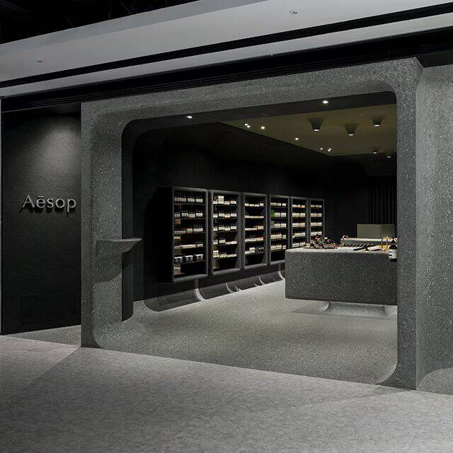 First Image on Carousel