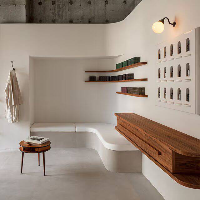 Second Image on Carousel