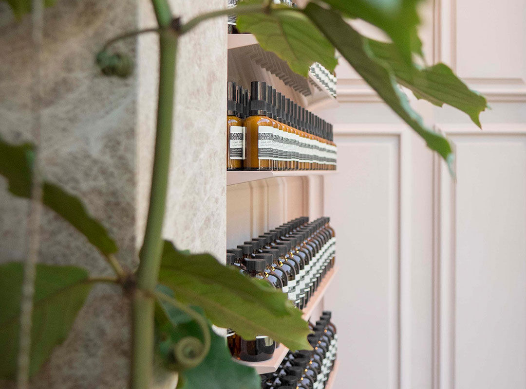 The story of Eleos Nourishing Body Cleanser Image